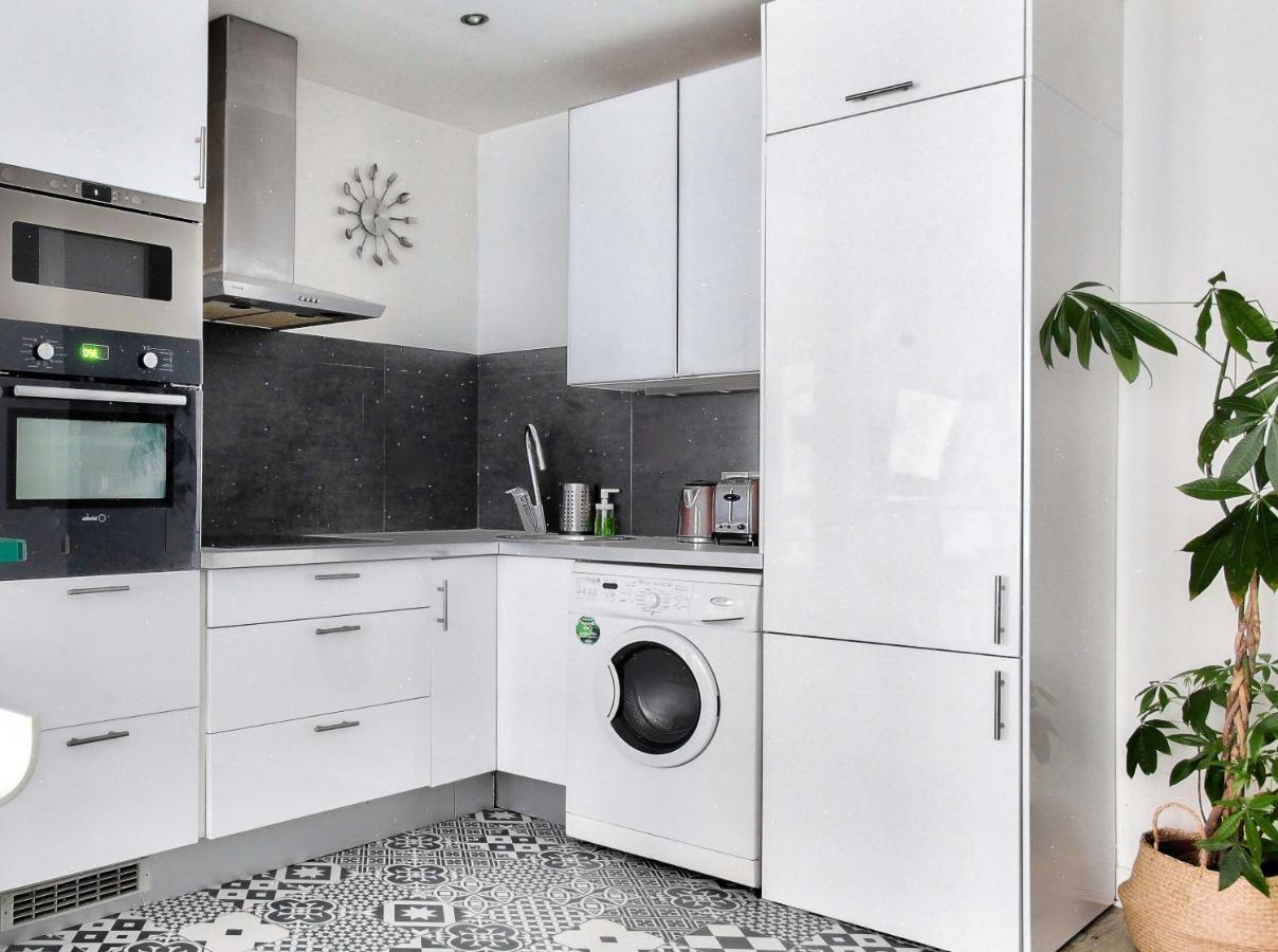 Appartement Quartier Tour Eiffel Free Netflix Paryż Zewnętrze zdjęcie